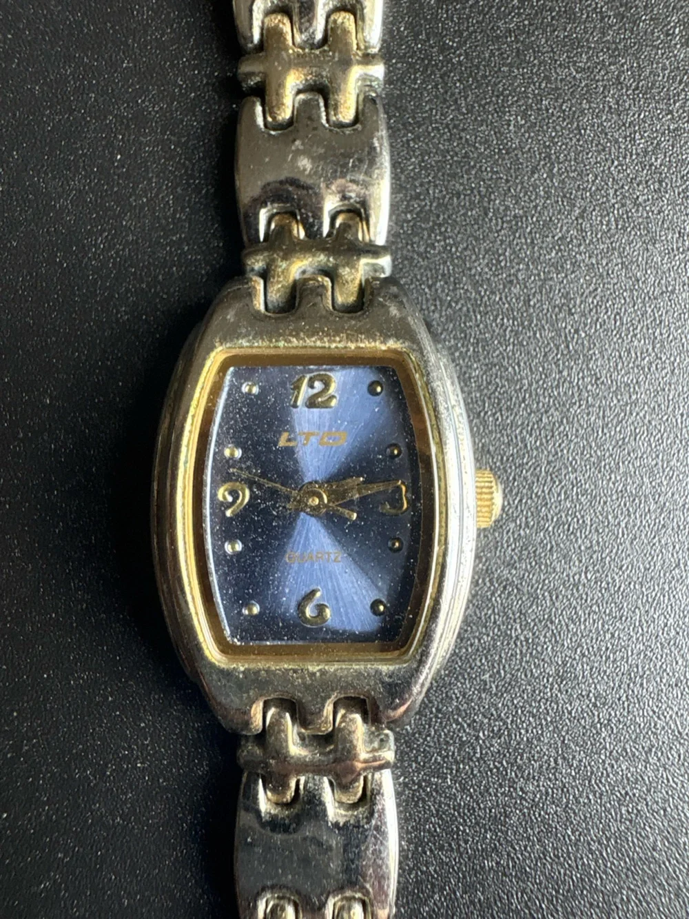 Silver-Tone Women's Bracelet Watch with Blue Dial measurements shown non running